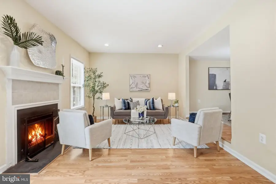 6470 Franconia Ct, Springfield, VA 22150 - #3