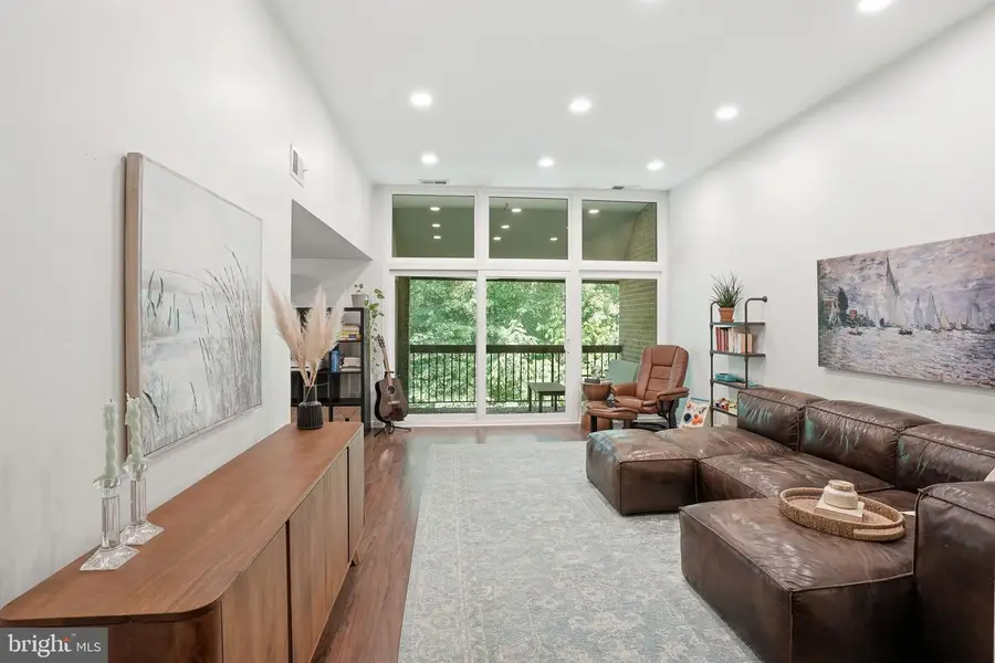 1663 Parkcrest Cir ##5b/300, Reston, VA 20190 - #3