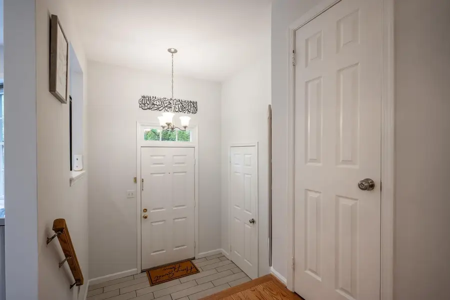 12308 Quiet Hollow Ct, Fairfax, VA 22033 - #2