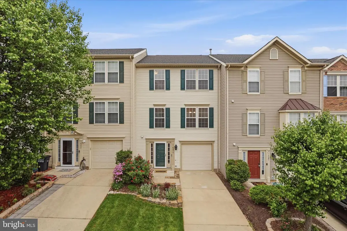 14279 Glade Spring Dr, Centreville, VA 20121 - #1