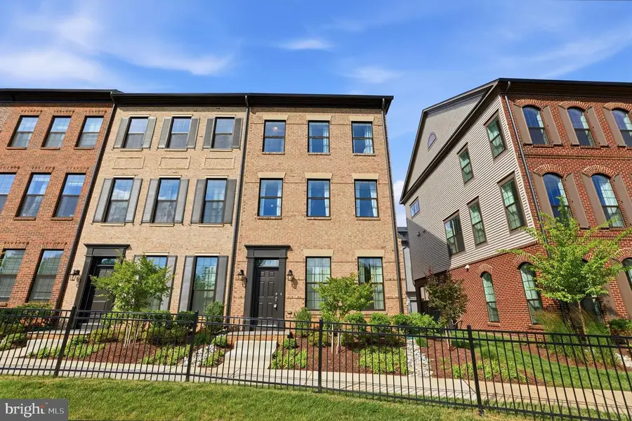 12558 Ov Dr, Fairfax, VA 22033 - #2