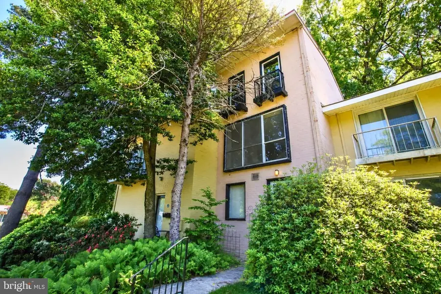 11447 Waterview Cluster, Reston, VA 20190 - #2