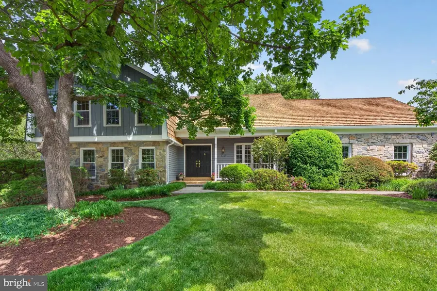 6354 Chowning Pl, McLean, VA 22101 - #2