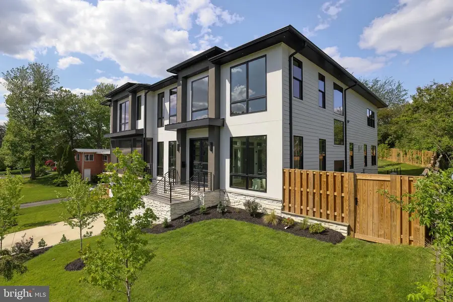 6514 Byrnes Dr, McLean, VA 22101 - #3