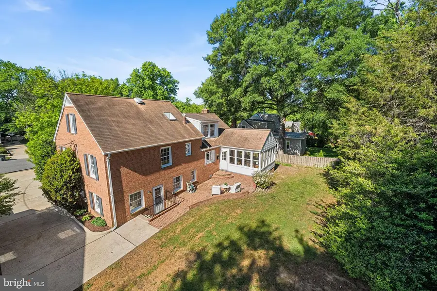914 Waynewood Blvd, Alexandria, VA 22308 - #2