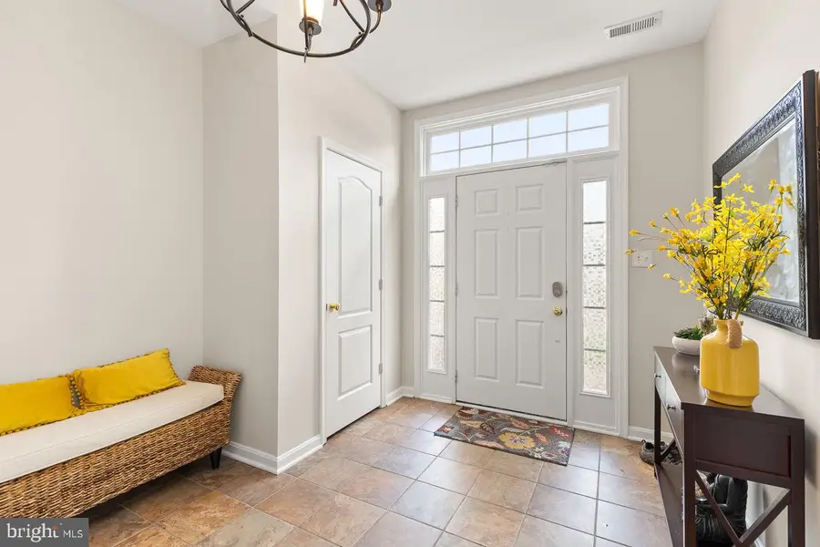 12957 Wood Crescent Cir, Herndon, VA 20171 - #3