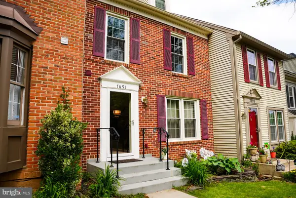 7691 Northern Oaks Ct, SPRINGFIELD, VA 22153