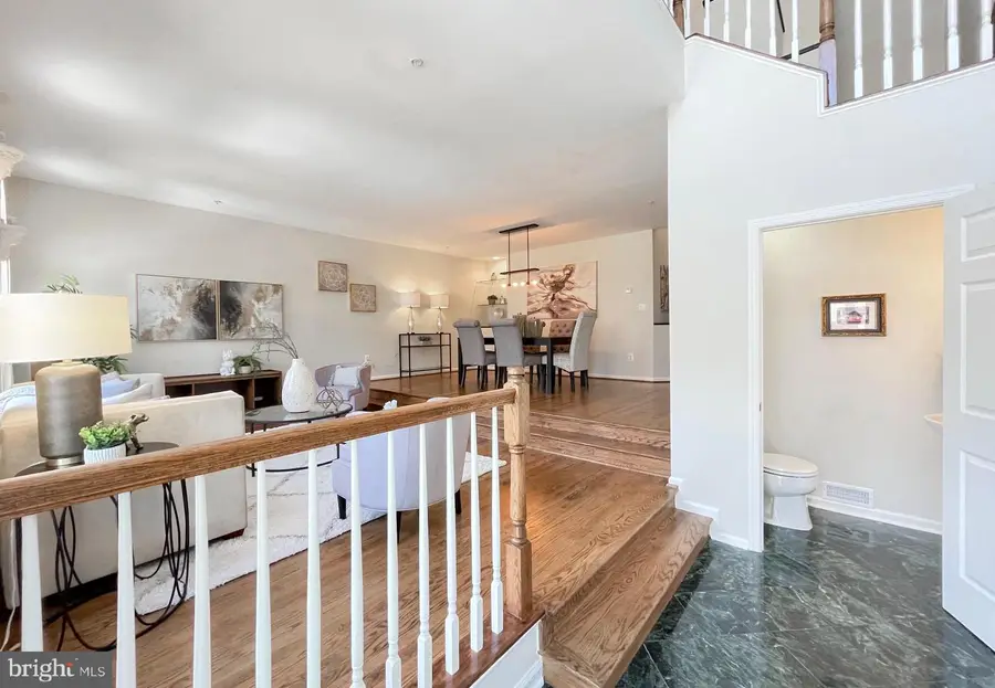4228 Trumbo Ct, Fairfax, VA 22033 - #3