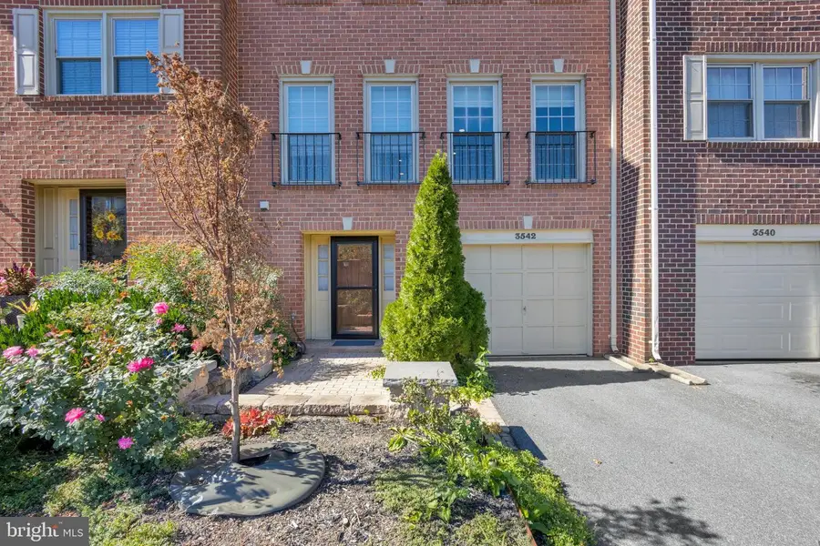 3542 S George Mason Dr #25, Alexandria, VA 22302 - #3