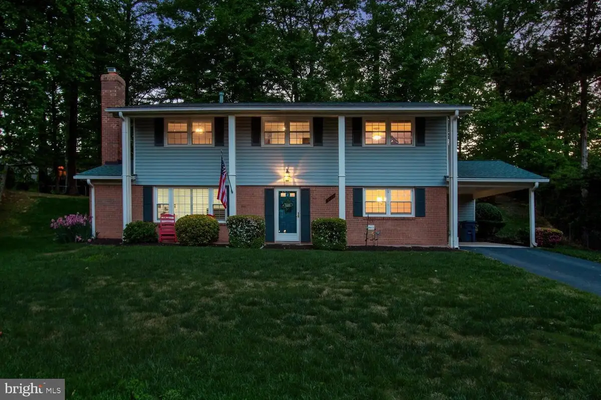 9122 Steven Irving Ct, Springfield, VA 22153 - #1