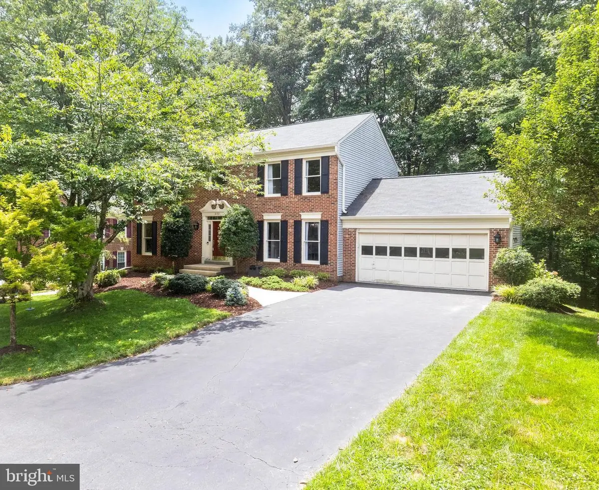 8153 Ships Curve Ln, Springfield, VA 22153 - #1