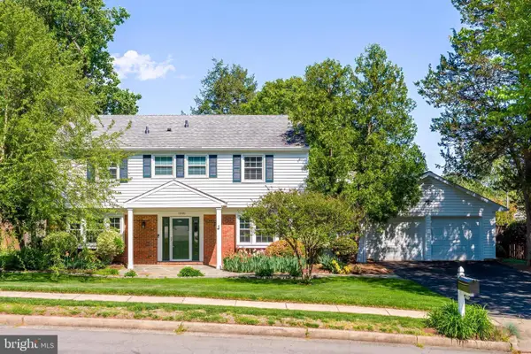 13120 Pavilion Ln, FAIRFAX, VA 22033