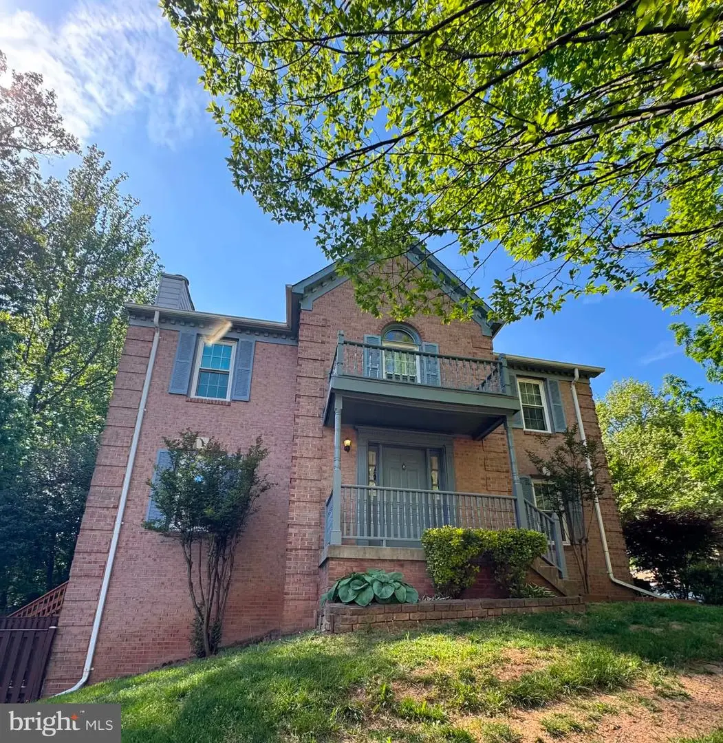 12501 Sweet Leaf Ter, Fairfax, VA 22033 - #1