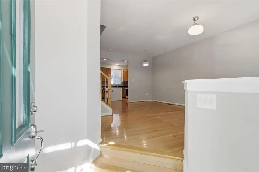 4648 Deerwatch Dr, Chantilly, VA 20151 - #3