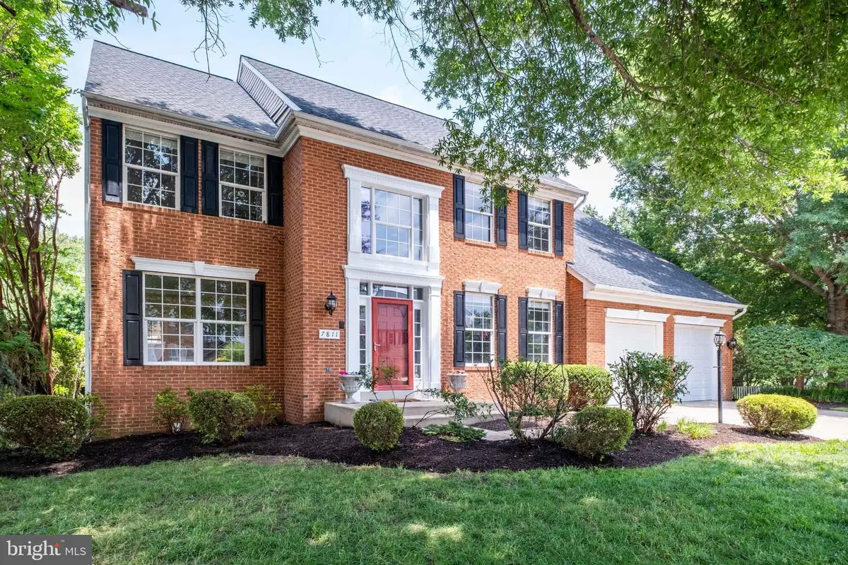 7811 Thornfield Ct, Fairfax Station, VA 22039 - #1