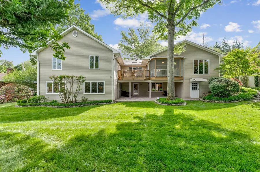 1102 Clover Dr, McLean, VA 22101 - #2