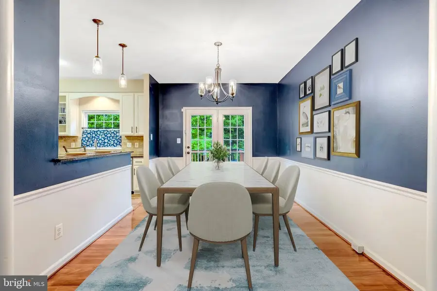 14346 Stonewater Ct, Centreville, VA 20121 - #3