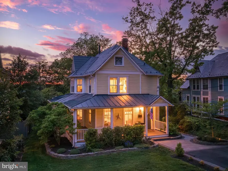 805 Monroe St, Herndon, VA 20170 - #2