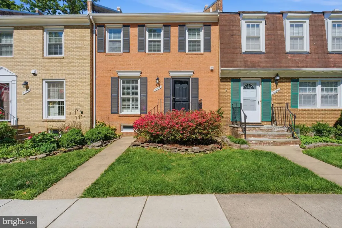 5278 Bradgen Ct, Springfield, VA 22151 - #1