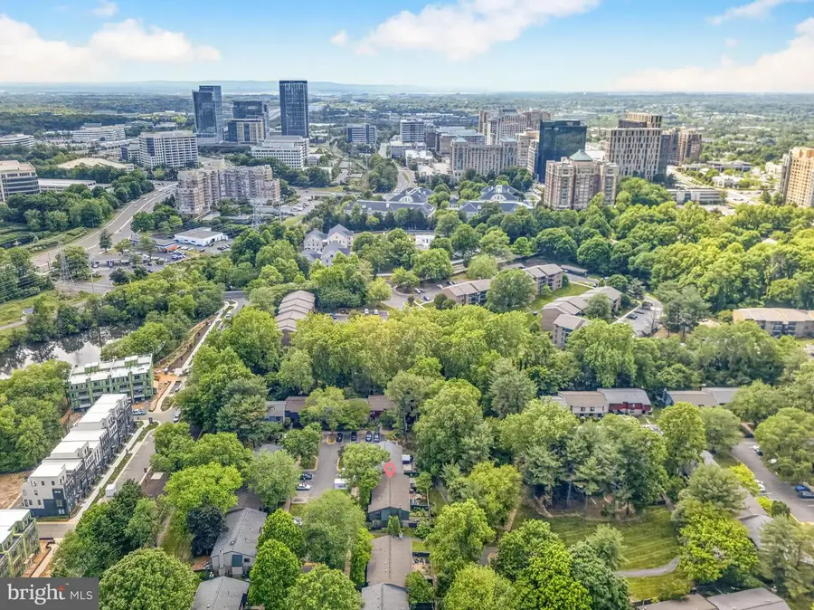 1816 Ivy Oak Sq #47, Reston, VA 20190 - #2