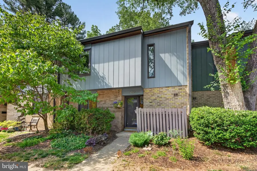 1816 Ivy Oak Sq #47, Reston, VA 20190 - #3