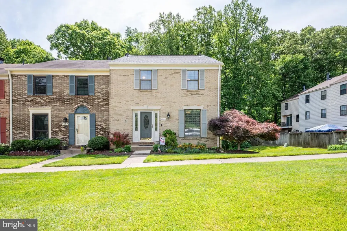 6059 Clerkenwell Ct, Burke, VA 22015 - #1