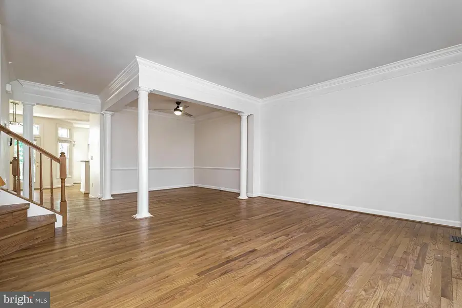 6270 Levi Ct, Springfield, VA 22150 - #3