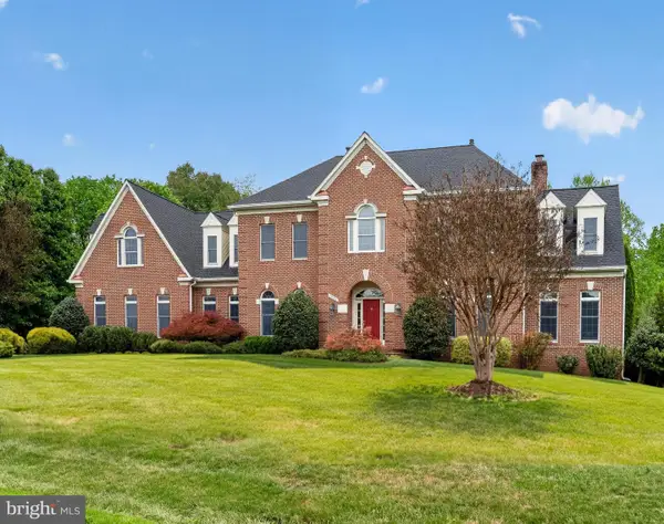 1084 Mill Field Ct, GREAT FALLS, VA 22066