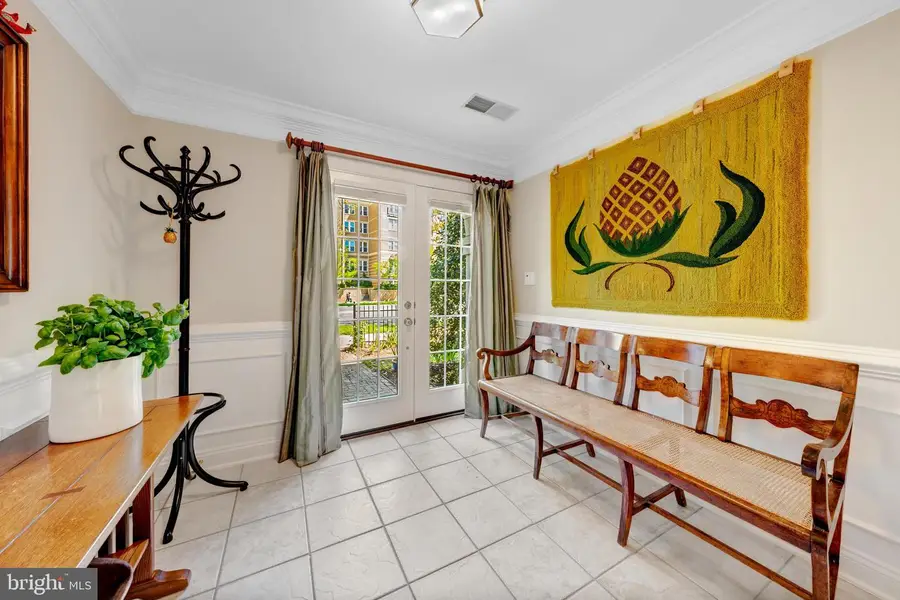12076 Kinsley Pl, Reston, VA 20190 - #3