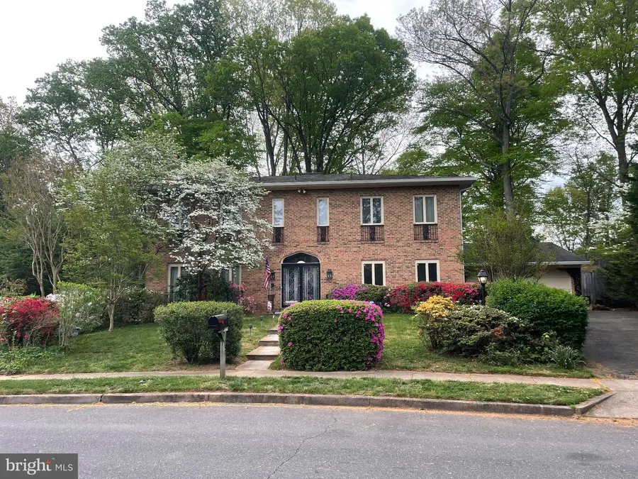 1502 Highwood Dr, McLean, VA 22101 - #2
