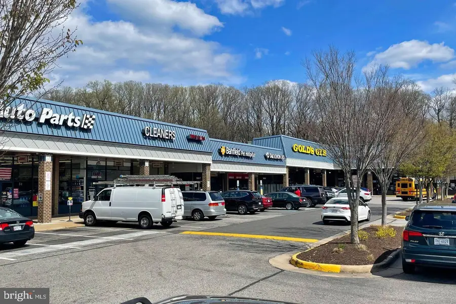 7604 Boulder St, Springfield, VA 22151 - #3