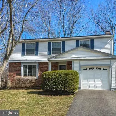 15247 Louis Mill Dr, Chantilly, VA 20151 - #1