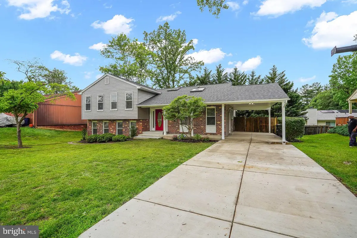 2230 Chestertown Dr, Vienna, VA 22182 - #1