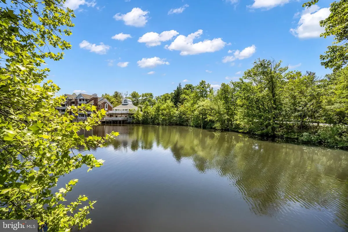 7595 Chrisland Cv, Falls Church, VA 22042 - #1