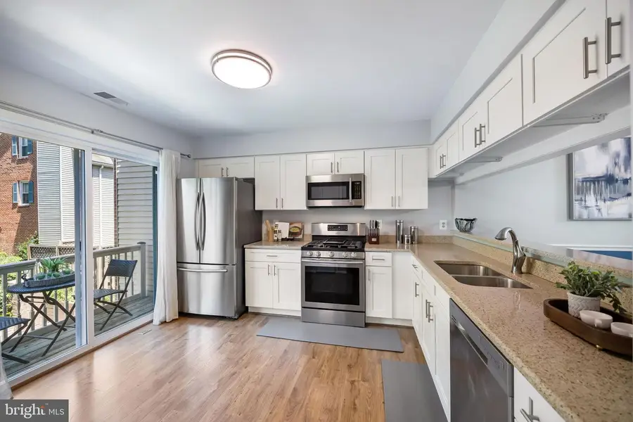 7595 Chrisland Cv, Falls Church, VA 22042 - #3