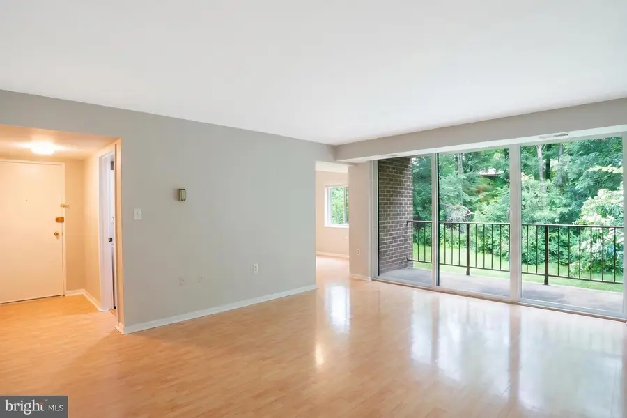 1422 Northgate Sq #12b, Reston, VA 20190 - #2