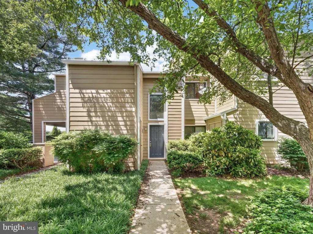 1917-b Villaridge Dr, Reston, VA 20191 - #1