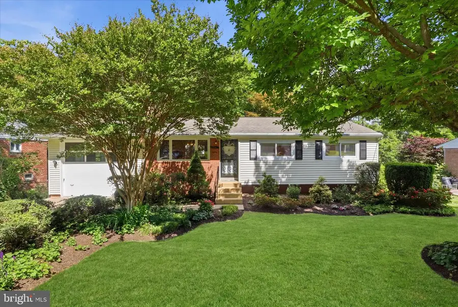 2026 Dexter Dr, Falls Church, VA 22043 - #3