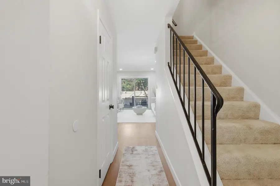 8575 Tyrolean Way, Springfield, VA 22153 - #2