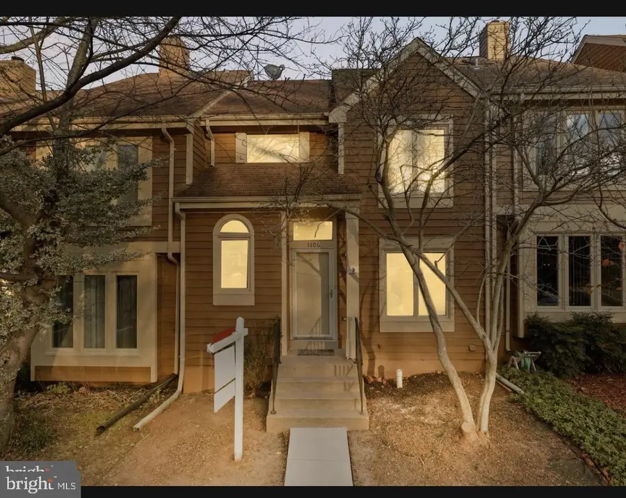 1106 Whitworth Ct, Herndon, VA 20170 - #3
