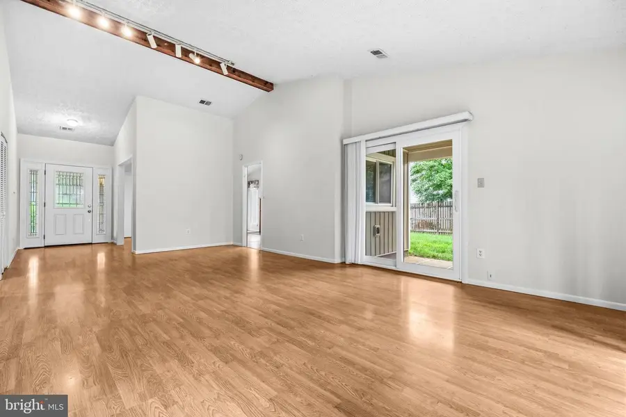 10410 Nellie White Ln, Fairfax, VA 22032 - #3