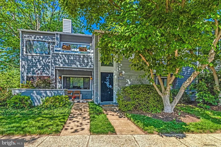 1958-b Villaridge Dr, Reston, VA 20191 - #2