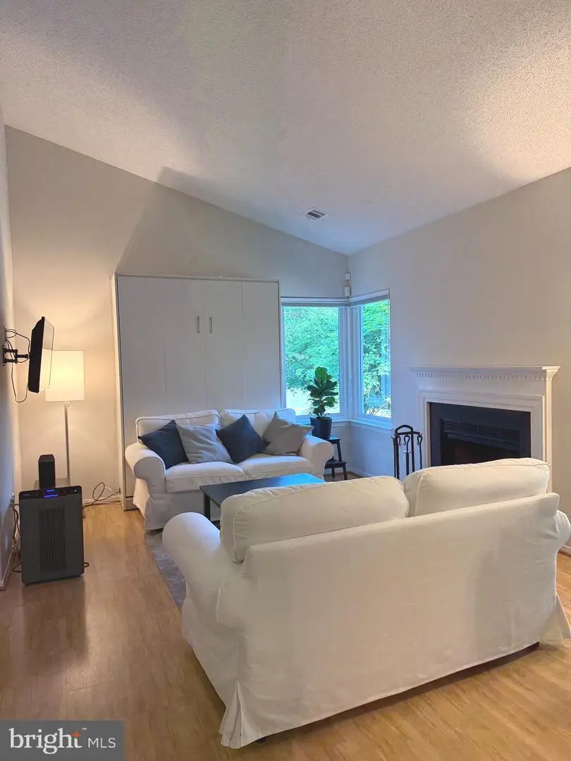 11743 Summerchase Cir #b, Reston, VA 20194 - #2