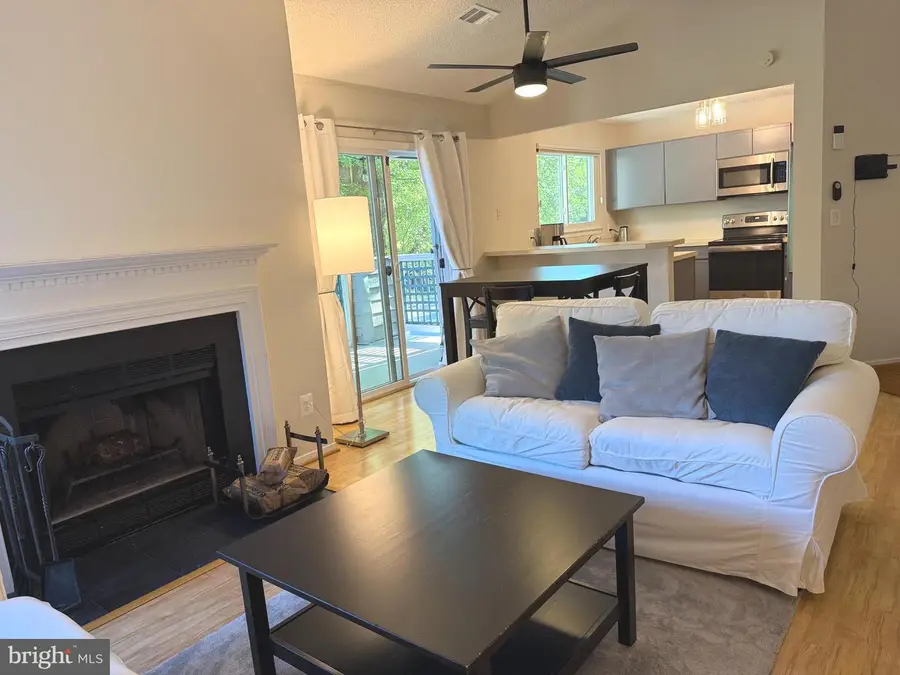 11743 Summerchase Cir #b, Reston, VA 20194 - #3