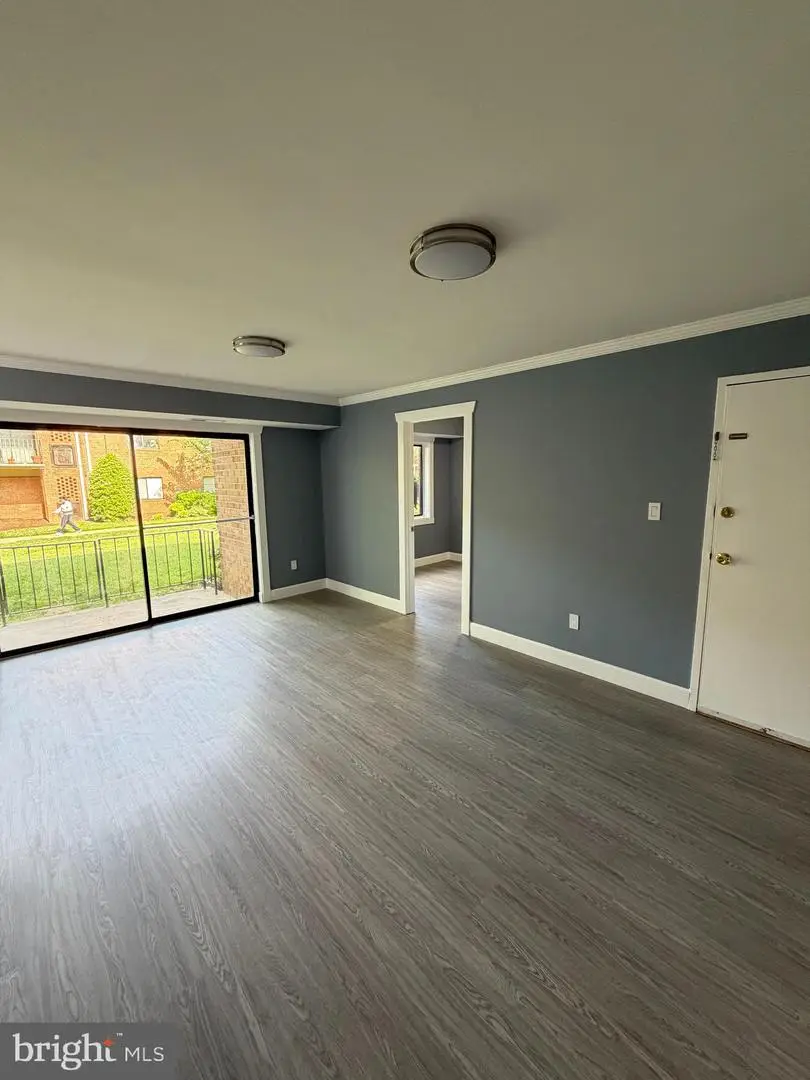 7604 Savannah St #t2, Falls Church, VA 22043 - #3