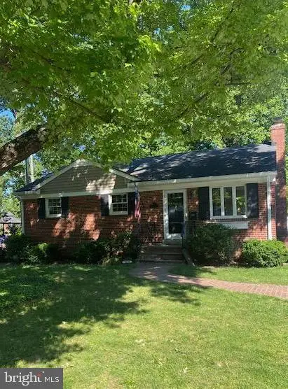 3220 Norfolk Ln, Falls Church, VA 22042 - #2