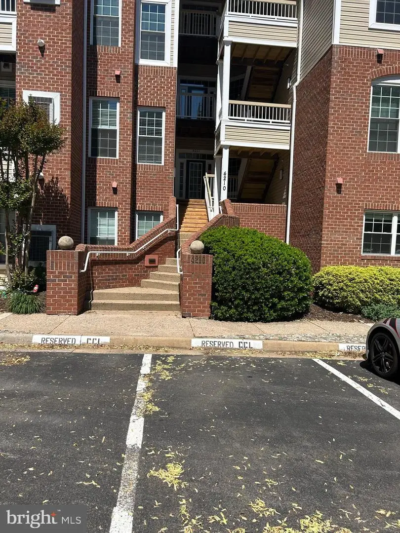 4210-f Mozart Brigade Ln #f, Fairfax, VA 22030 - #2