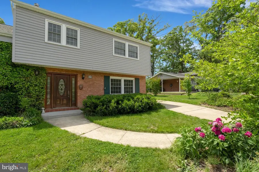 8339 Wagon Wheel Rd, Alexandria, VA 22309 - #2