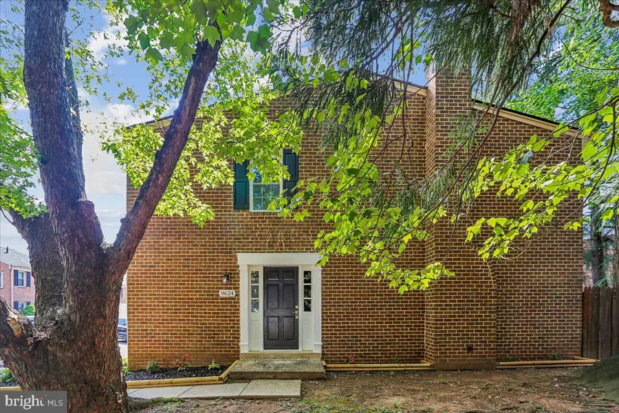 9624 Nonquitt Dr, Fairfax, VA 22031 - #3