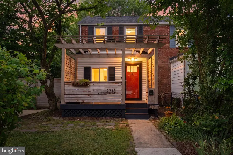 2713 Albemarle Dr, Alexandria, VA 22303 - #2